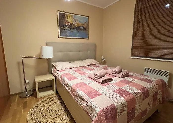 Przy Parku Centralnym 2 דירה